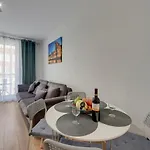 Centrum - 4-osobowy Z Balkonem Daire *
