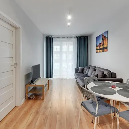 Centrum - 4-osobowy Z Balkonem *