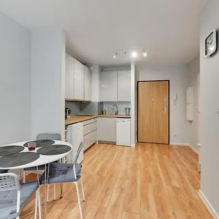 Centrum - 4-osobowy Z Balkonem Gdańsk