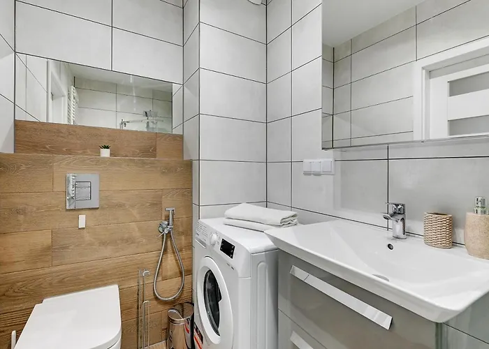 Centrum - 4-osobowy Z Balkonem